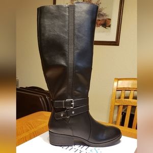 Croft & Barrow Black boots size 7